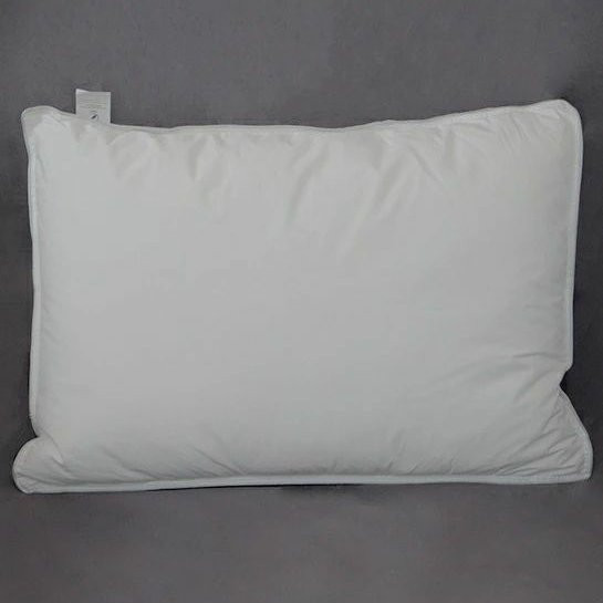 بالشت پر قو